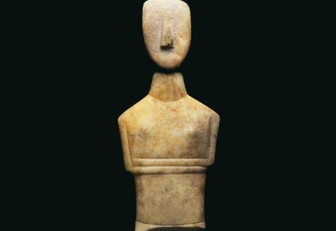 Cycladic idol, marble