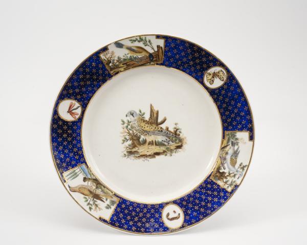 Assiette du service dit "aux oiseaux de Buffon", porcelaine