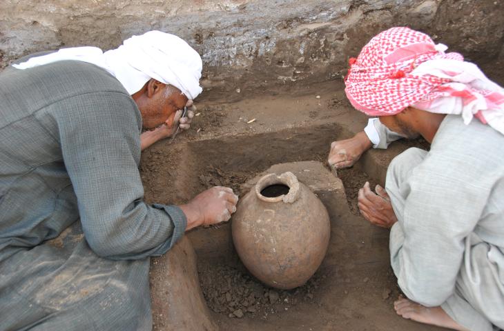 Excavation of a storage jar