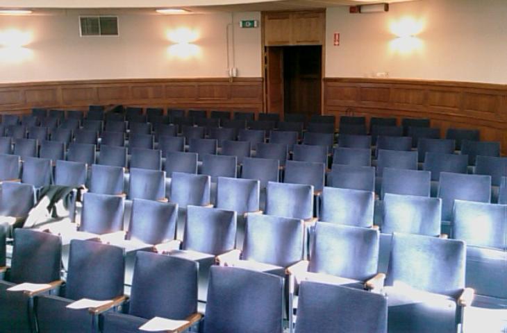Salle de réunion Petit Narthex